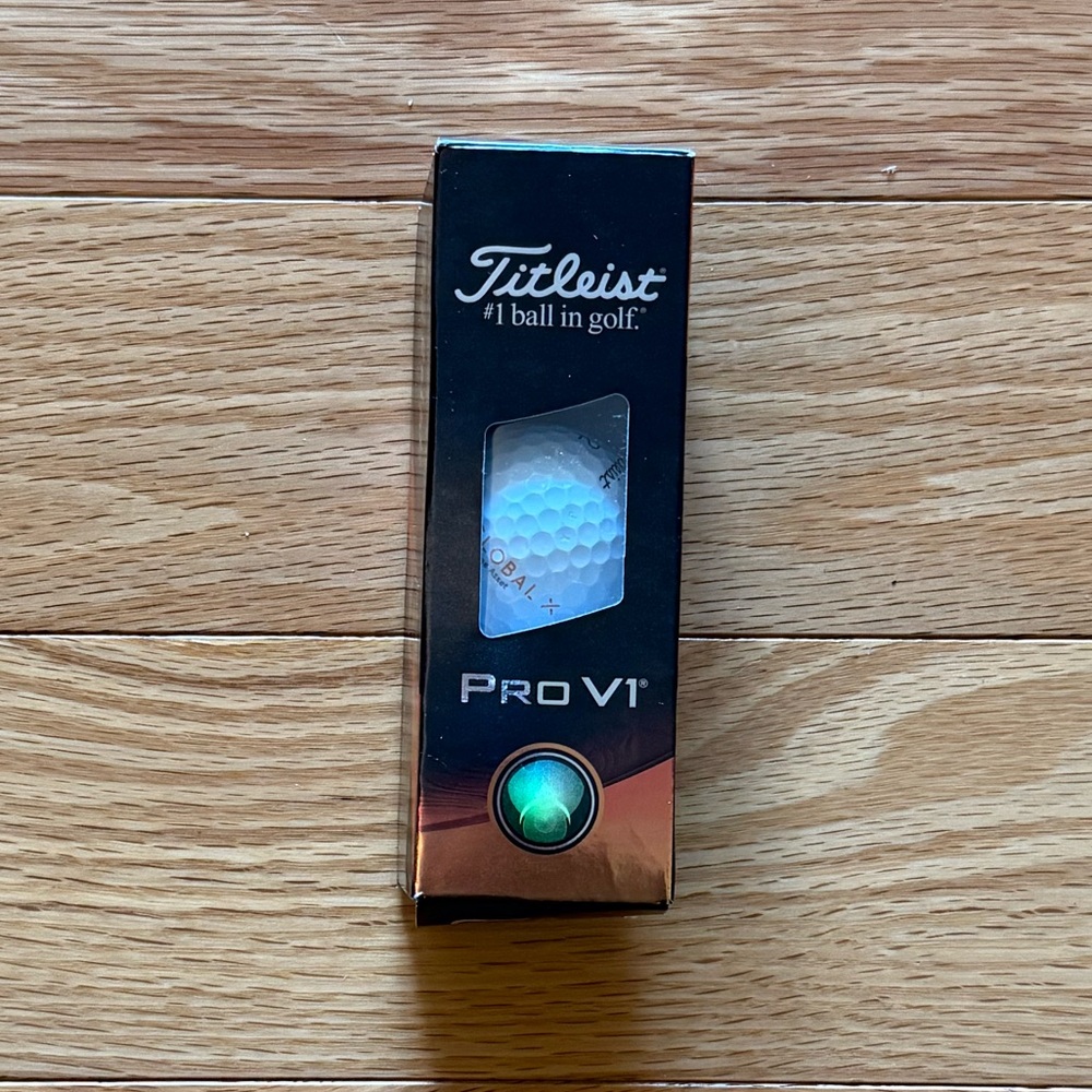 Titleist Pro V1 Golf Balls Sleeve (White, 3pk)